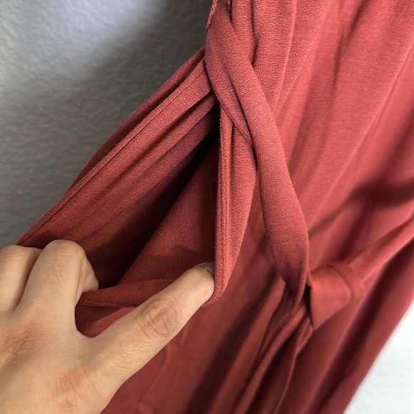 Daily Ritual Women’s Size Small Wide Leg Jumpsuit V Neck Belt Pockets - Picture 6 of 15